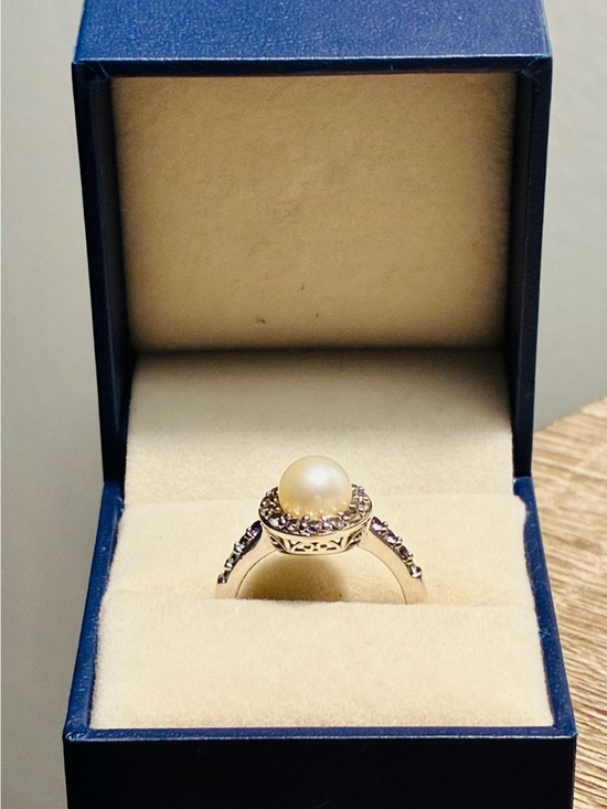 Kiran Jewels (KRN) Jewelry - KRN Kiran Jewels 925 Sterling Silver Pearl Halo Statement Ring - Sz 7.5